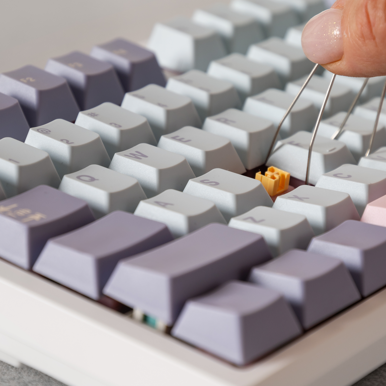 Sakura Mist Mechanical Keyboard
