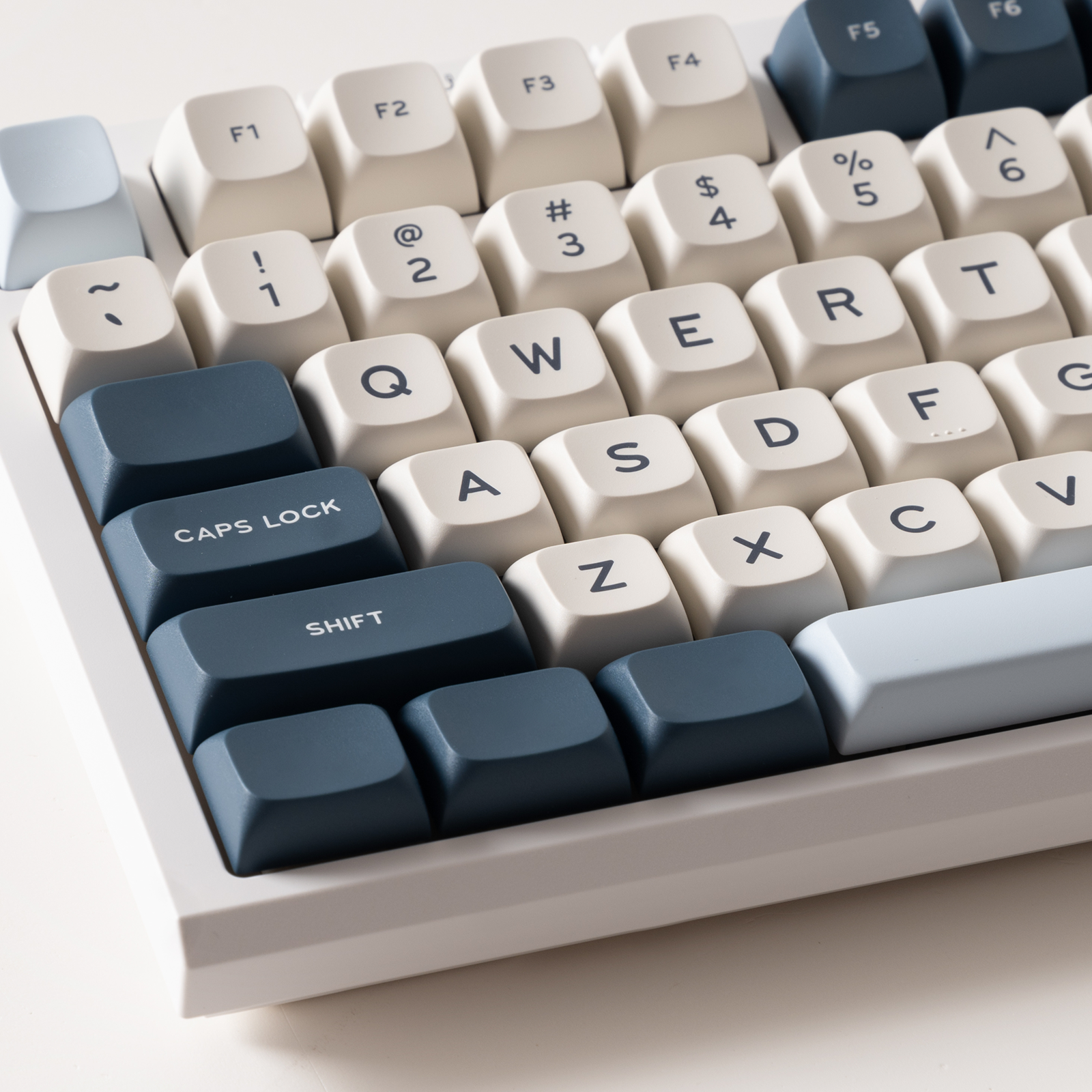 Deep Sea Retro Mechanical Keyboard